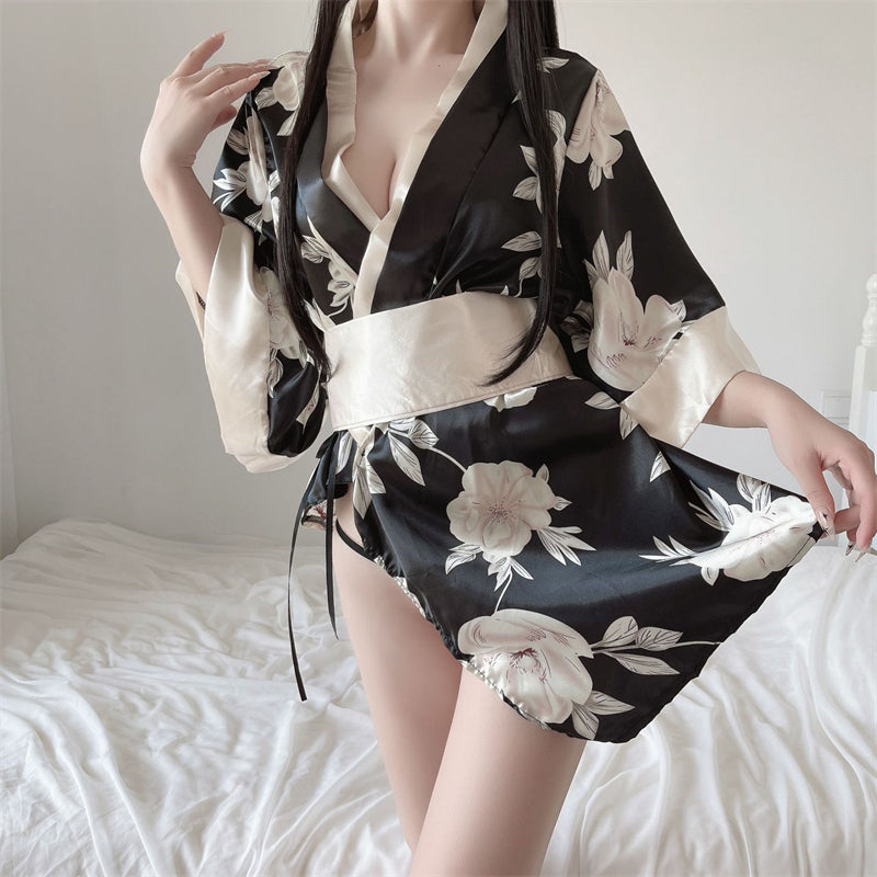 Kimono - Black & White Nightdress 2